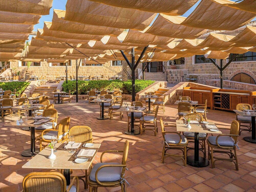 Фото Mövenpick Resort El Quseir