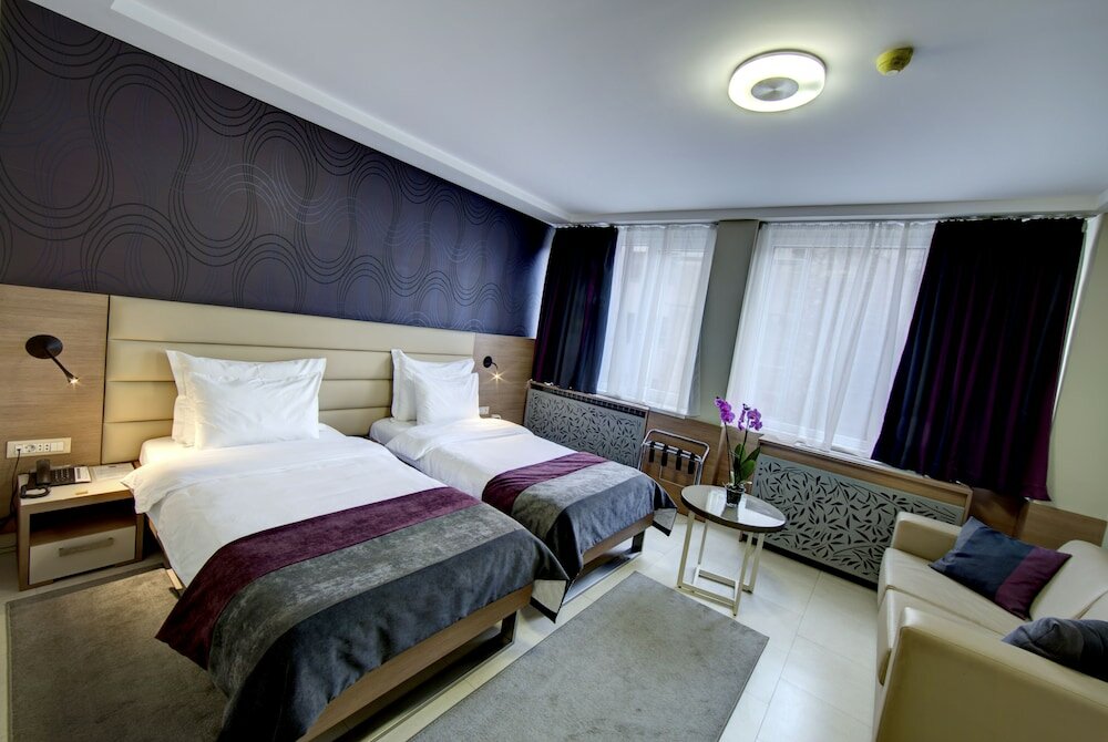 Фото Hotel Srbija Garden