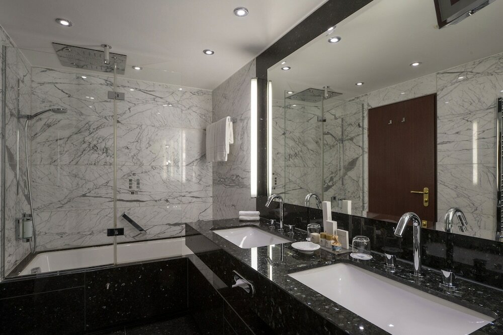 Фото Maritim Hotel Köln