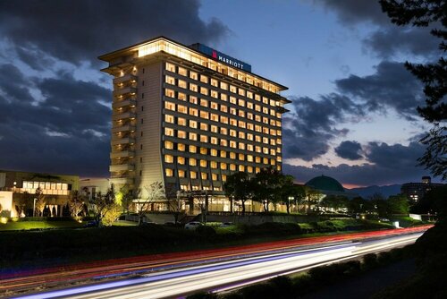 Гостиница Lake Biwa Marriott Hotel в Префектуре Сига