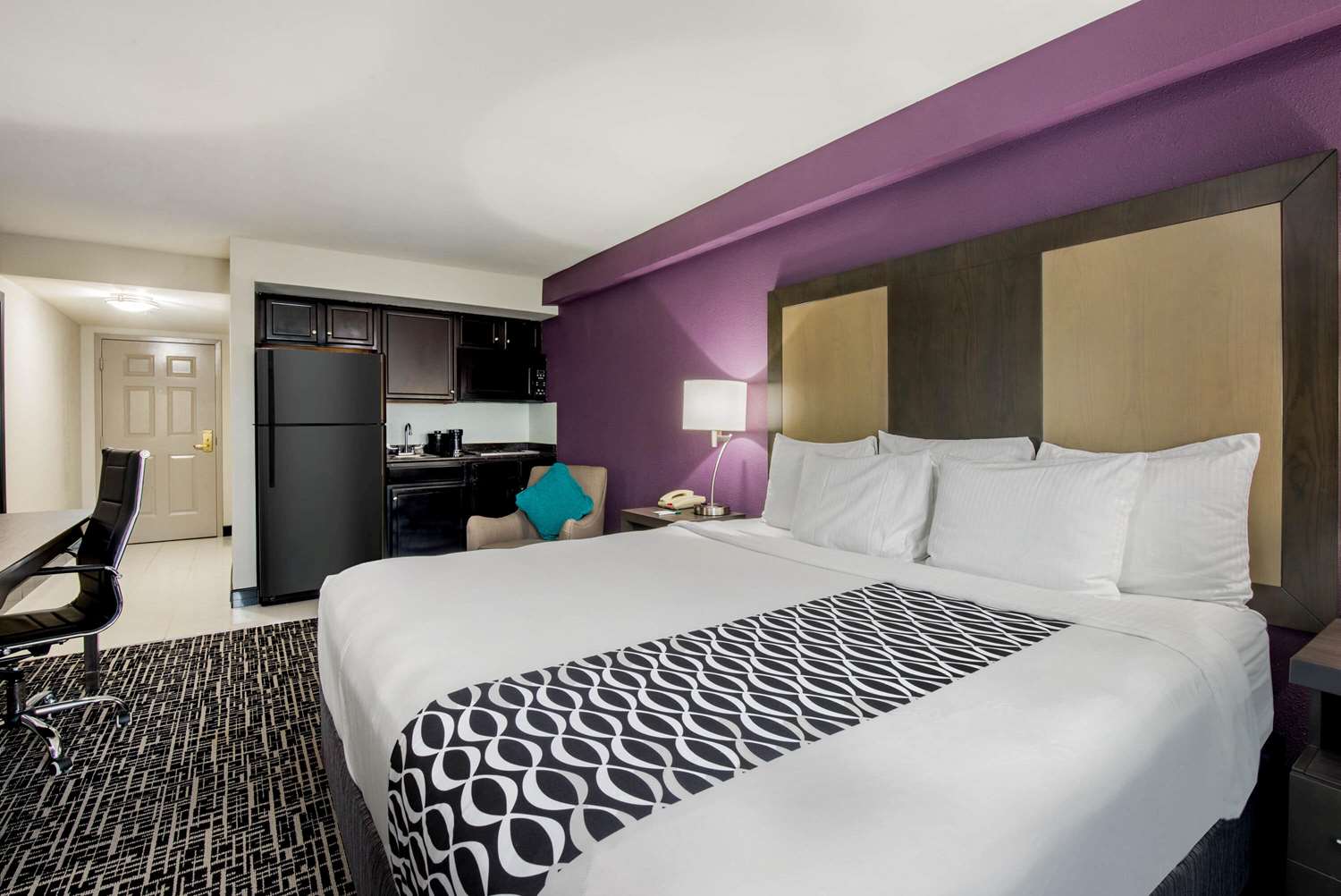 Фото La Quinta Inn by Wyndham West Long Branch