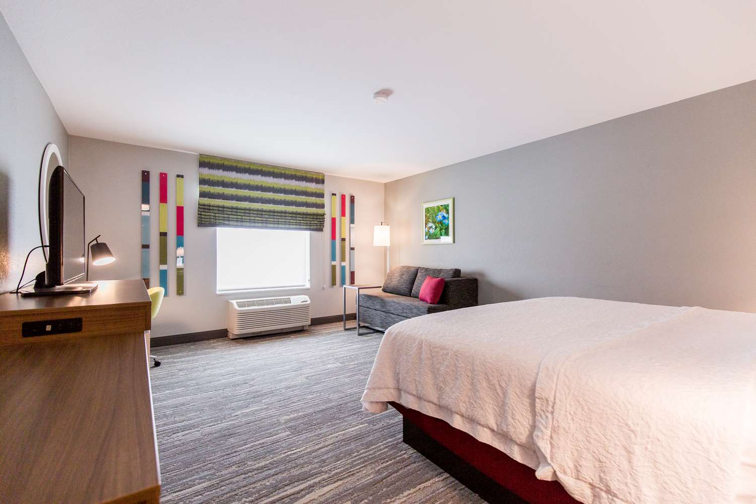 Фото Hampton Inn Bismarck