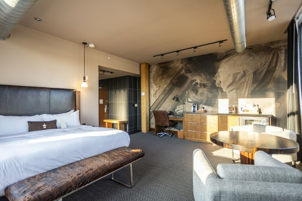 Фото The Iron Horse Hotel