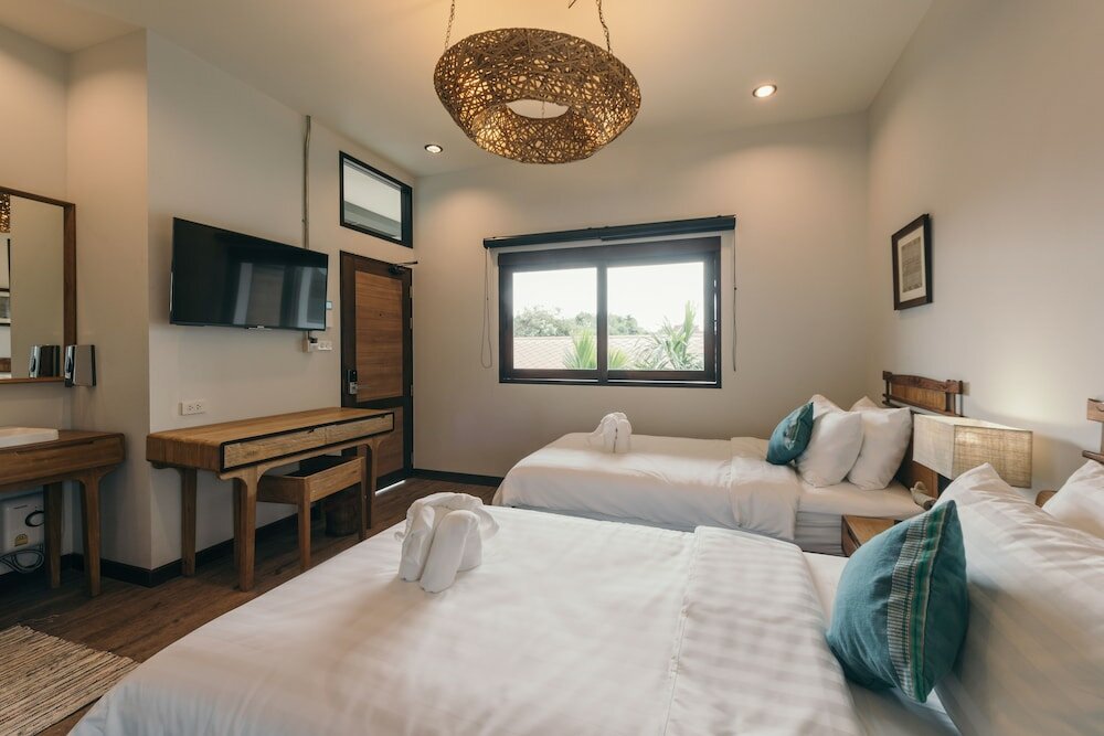 Фото 33 Poshtel - Adults Only