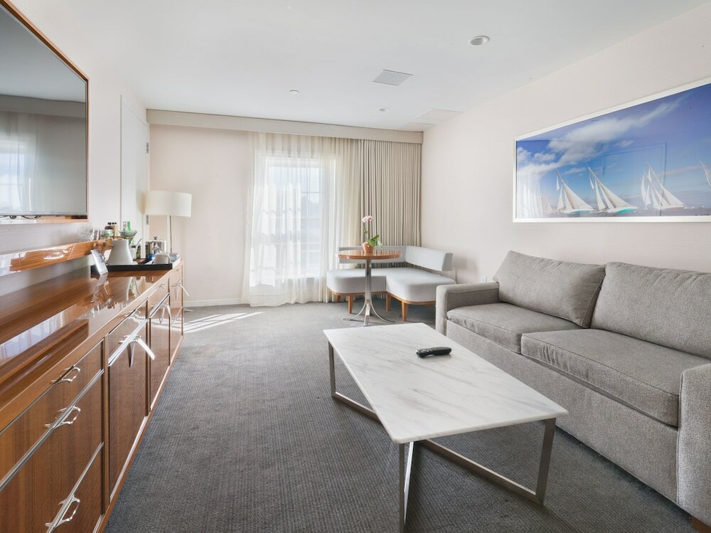 Фото 33 Hotel New York City Seaport