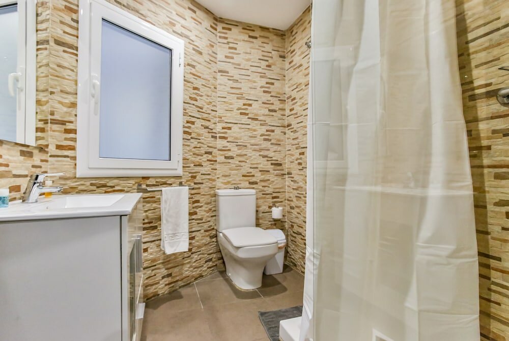 Фото Laramond Barcelona Rooms