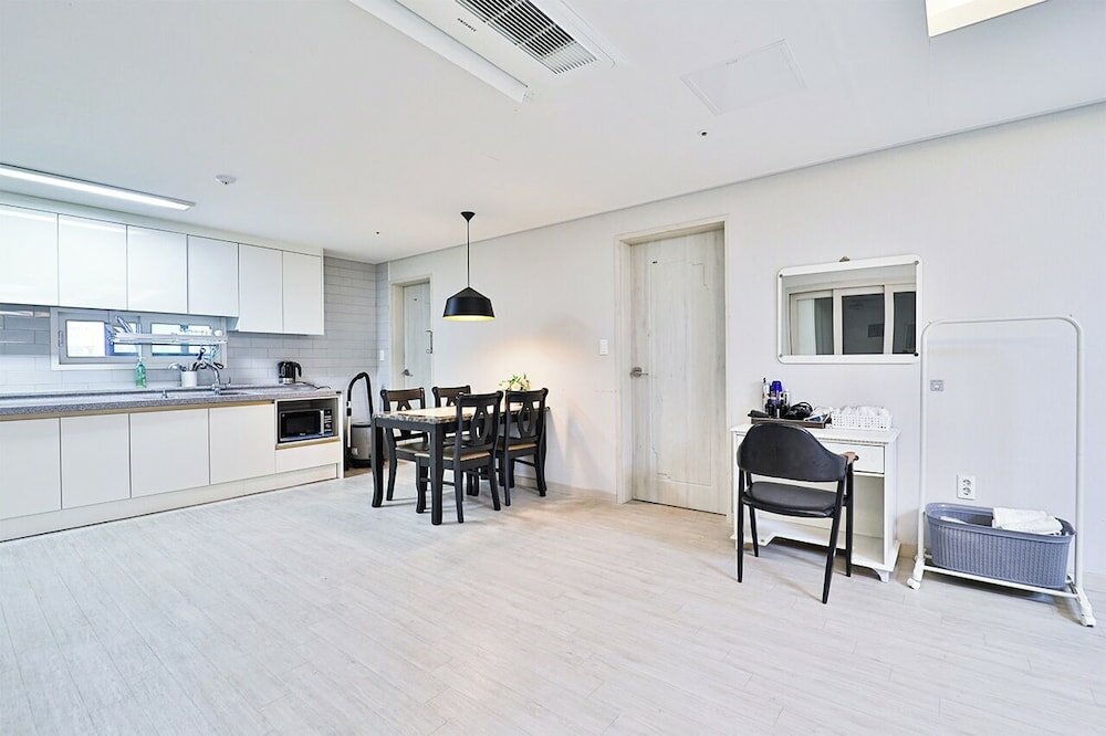 Фото Seomyeon Brown-dot hotel Gold