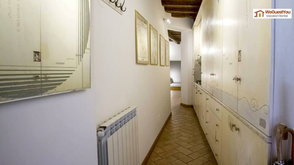 Фото Sofia alla VII coortein trastevere