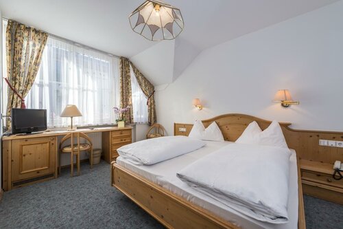 Внешний вид отеля Hotel Lamm в Стерцинге - Випитено, фото 3