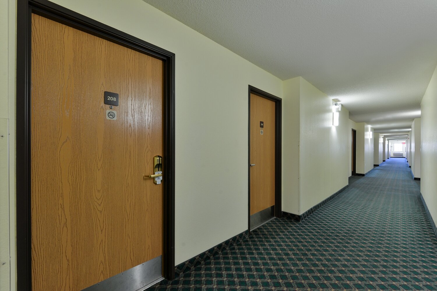 Фото Americas Best Value Inn & Suites Spring Valley
