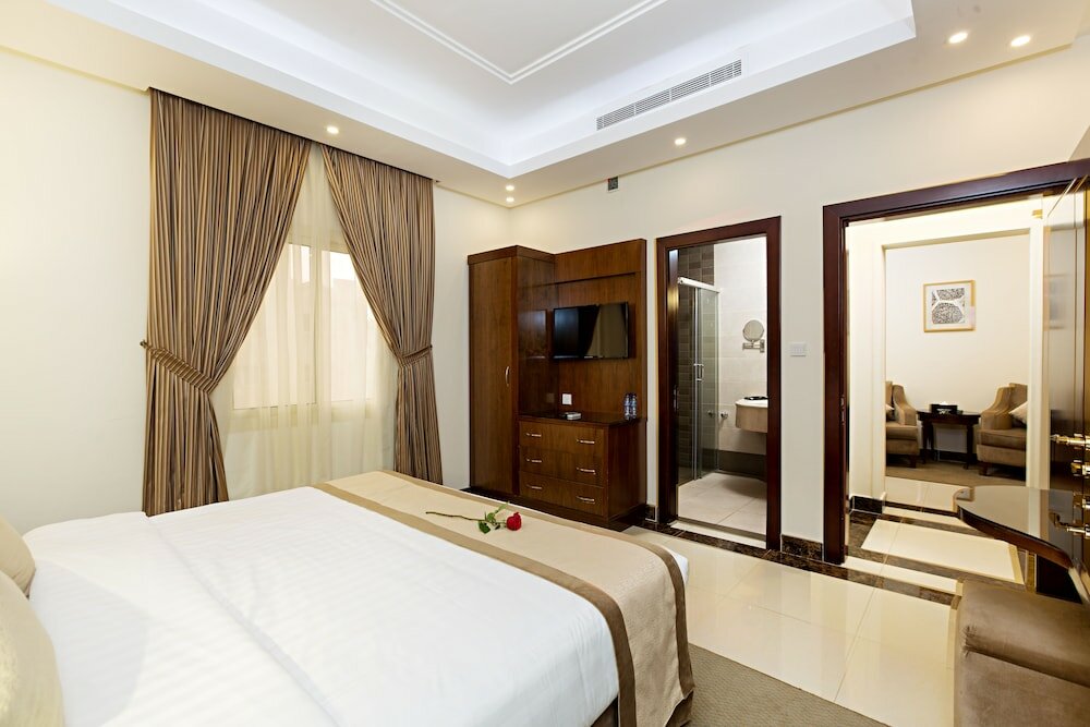 Фото Sun Park Hotel Suites