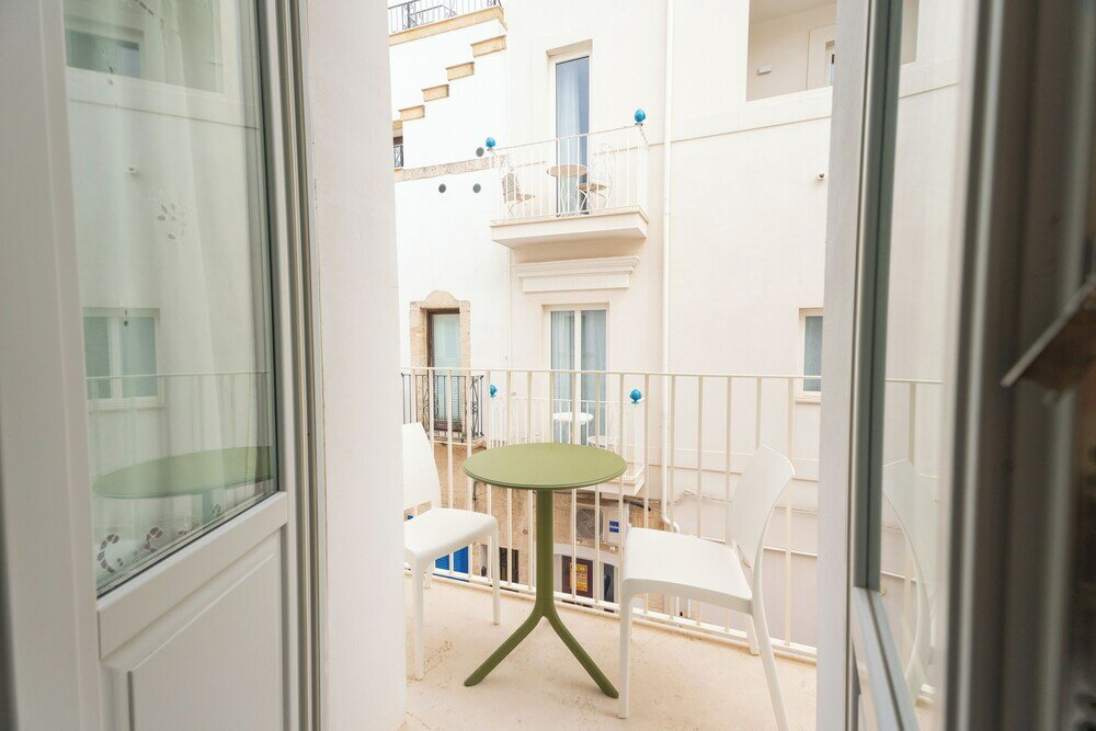 Фото Donna Domenica Boutique Suites