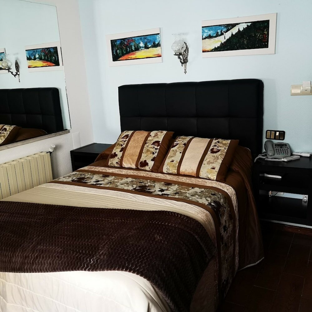 Фото Hotel 4 Estações