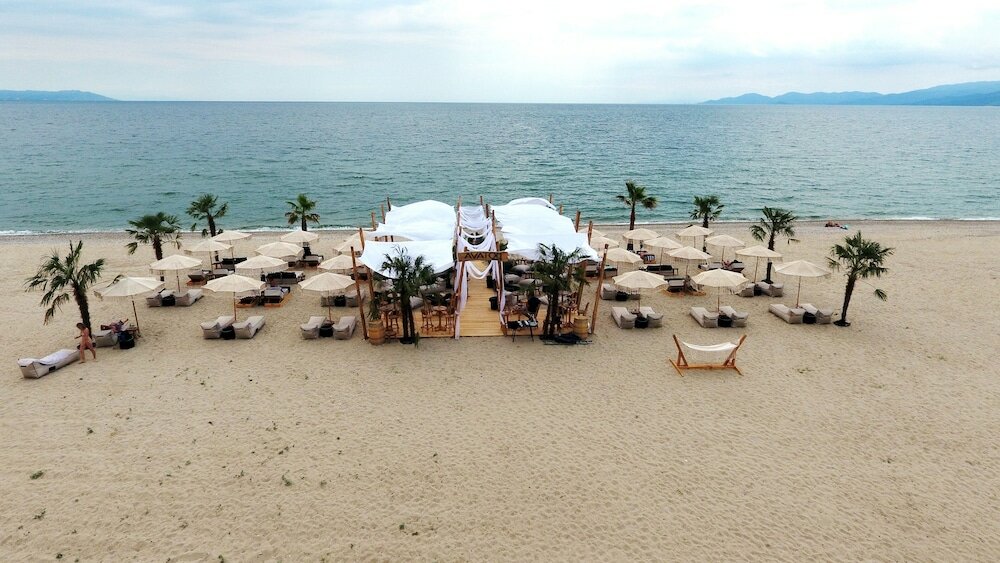 Фото Avaton Luxury Resort