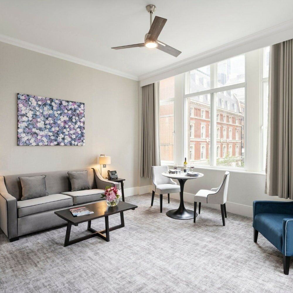 Фото Tower Residences by Blue Orchid