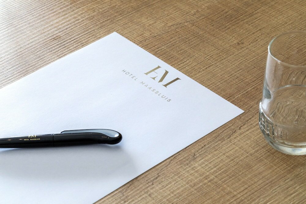 Фото Hotel Maassluis