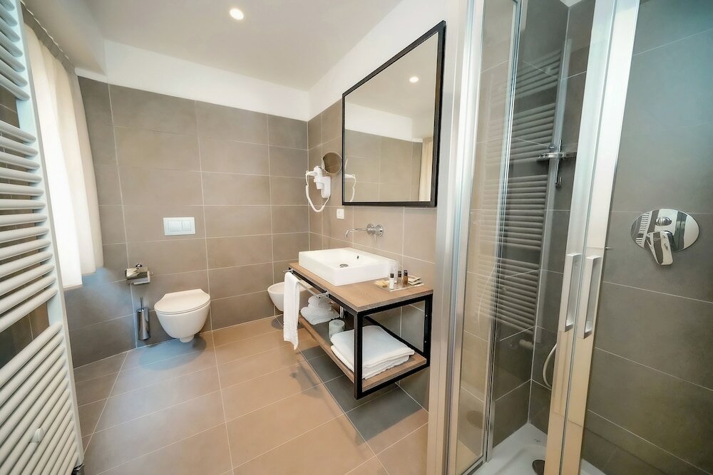 Фото Bergamo Inn 15