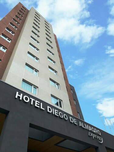 Гостиница Hotel Diego de Almagro Temuco Express в Темуко