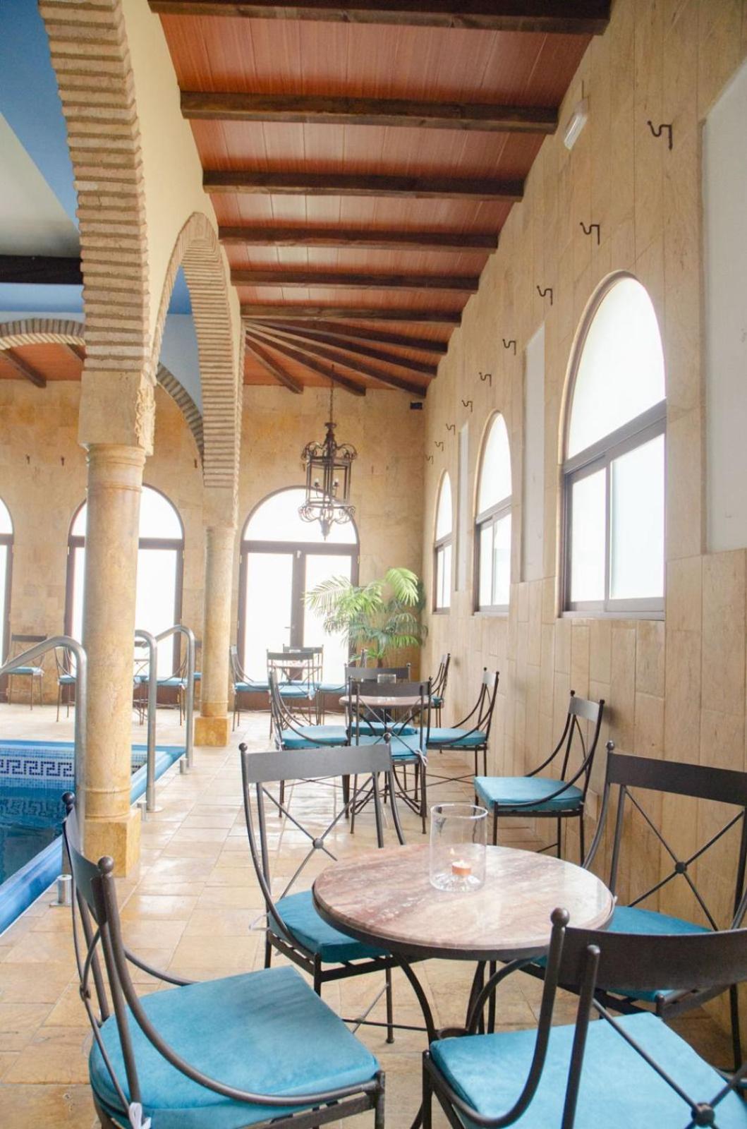 Фото 136578375361