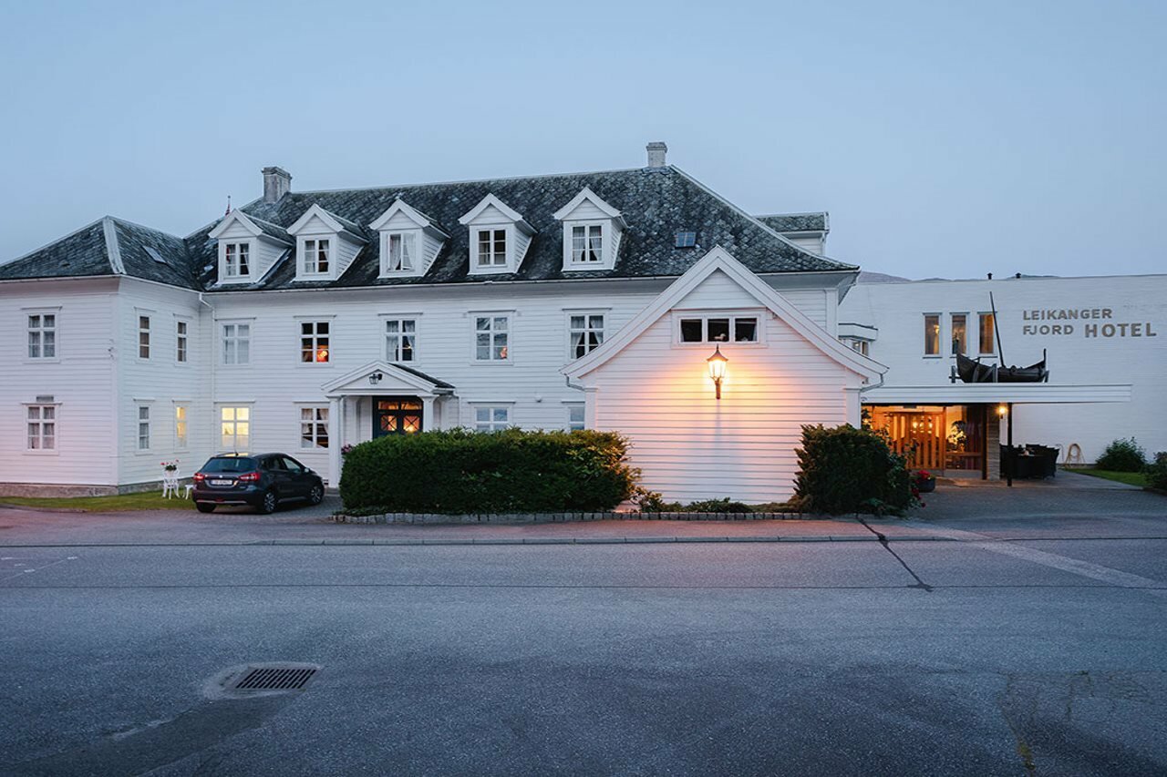 Фото отеля 1