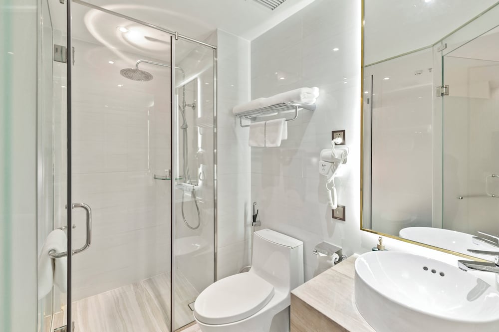 Фото 22Land Hotel Saigon