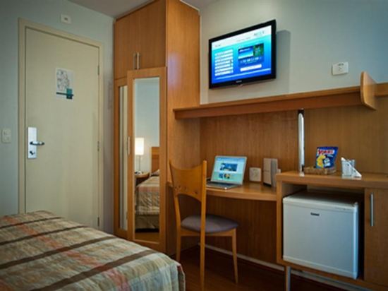 Фото Rio Hotel by Bourbon Curitiba