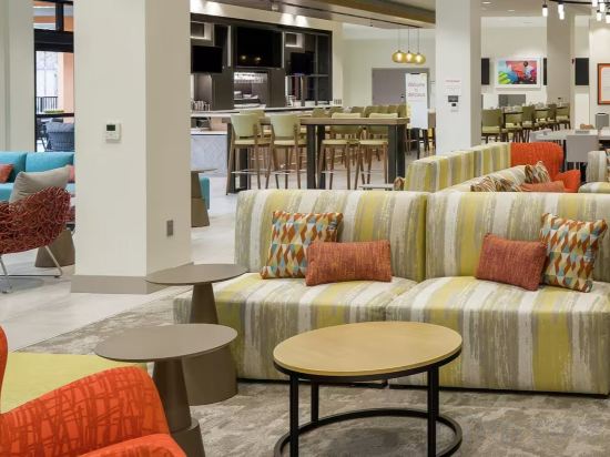Фото Hilton Garden Inn Pensacola Downtown