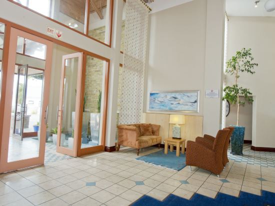 Фото Protea Hotel by Marriott Walvis Bay Pelican Bay