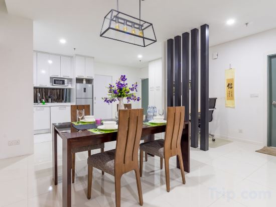 Фото Summer Suites Klcc Apartments