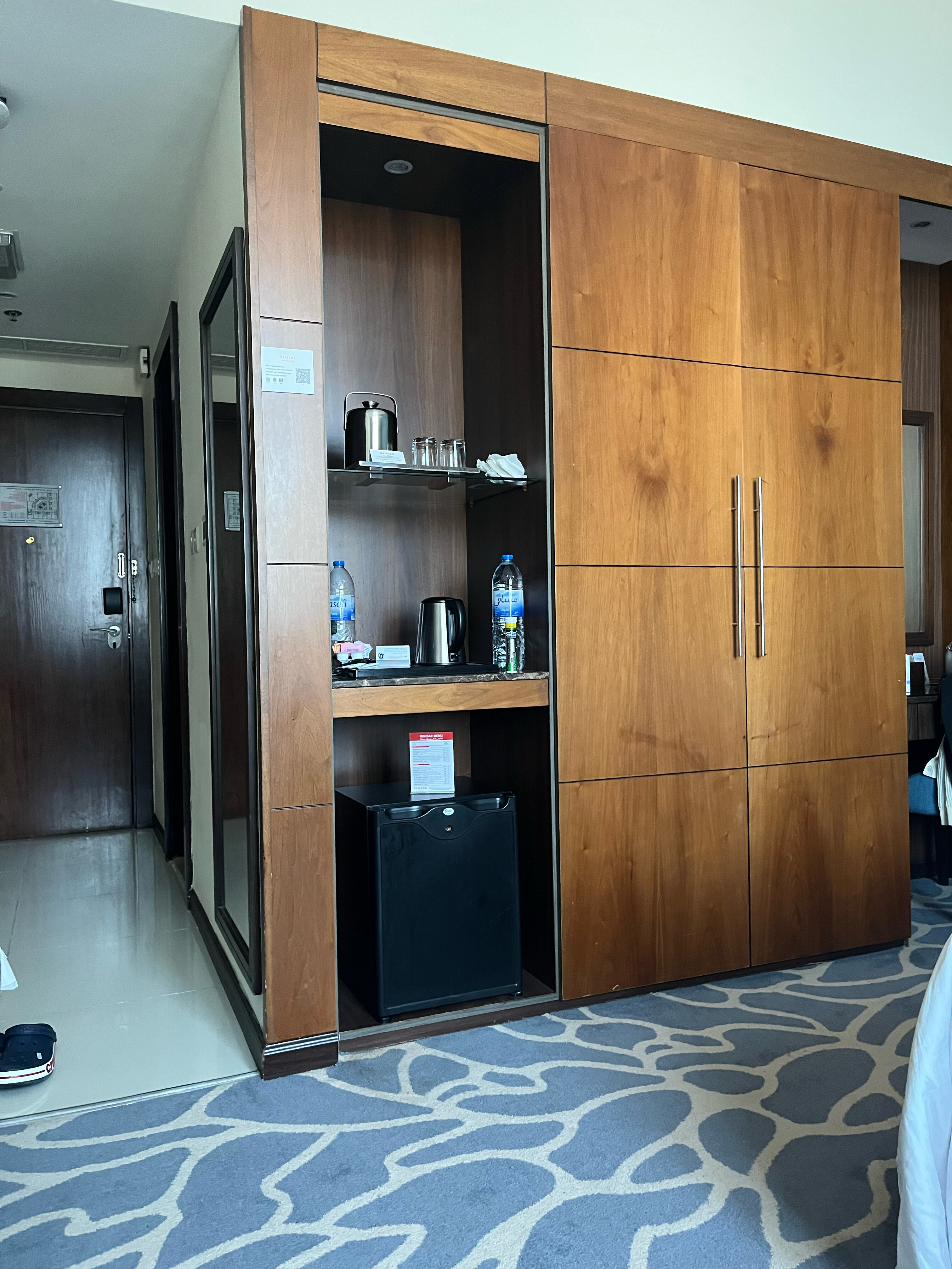 Фото Ramada by Wyndham Abu Dhabi Corniche