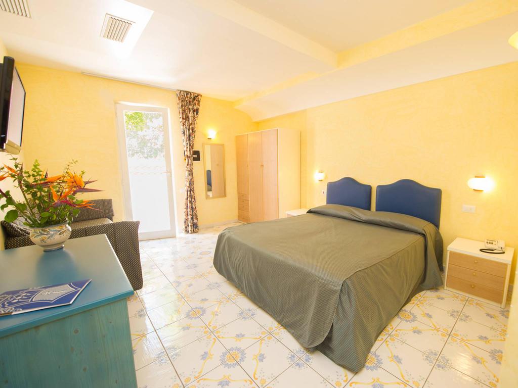 Фото Hotel L'Approdo