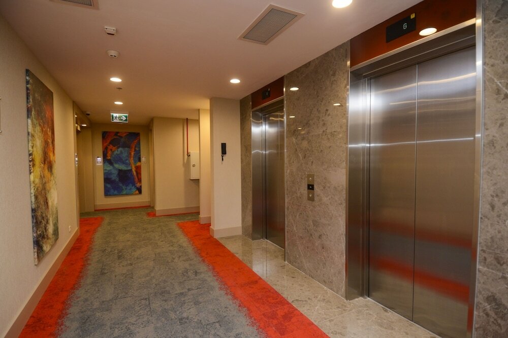 Фото Tbilisi Saburtalo Hotel by Mercure