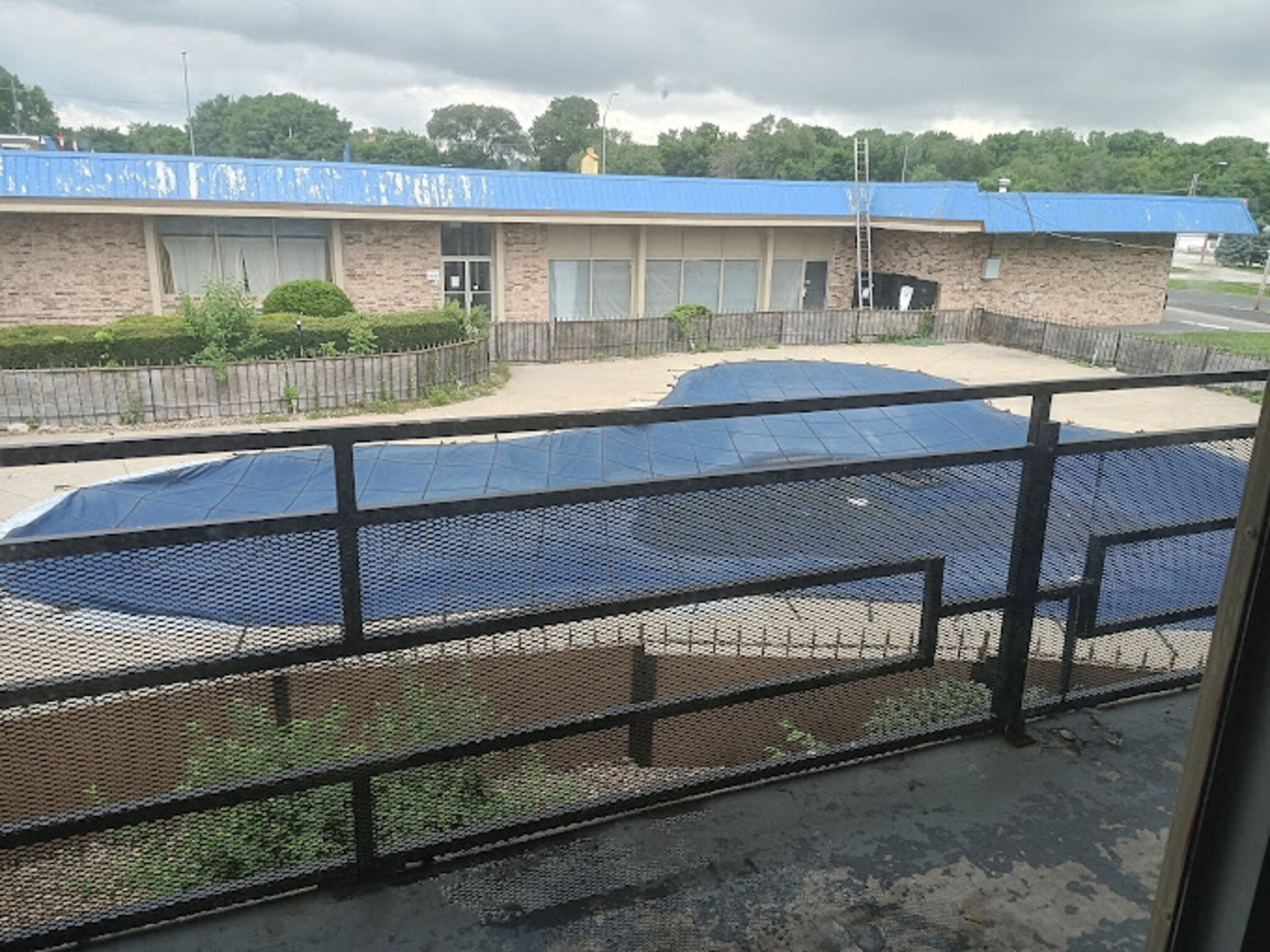 Фото Americas Best Value Inn & Suites Kansas City