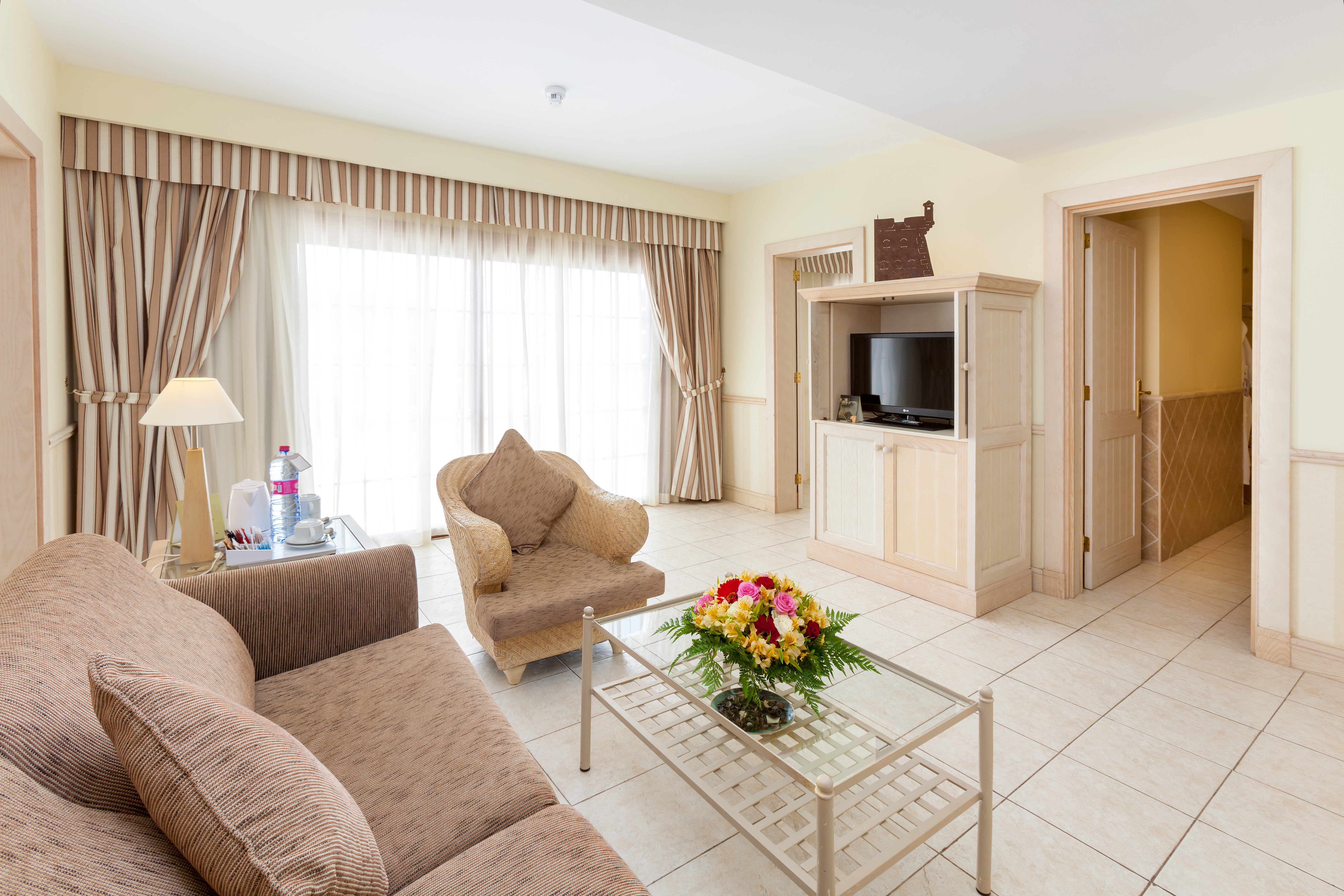 Фото Gran Castillo Tagoro Family & Fun Playa Blanca - All Inclusive