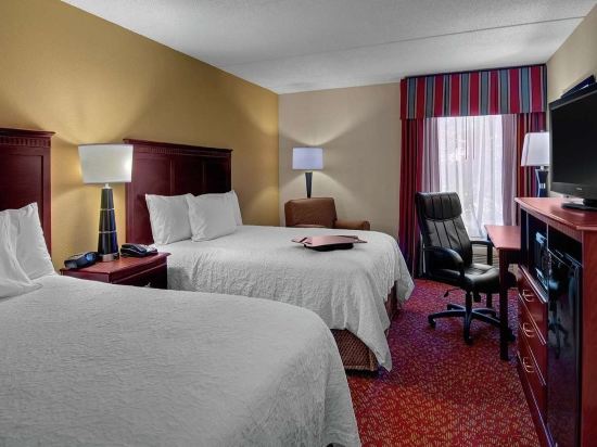 Фото Hampton Inn Newport News-Yorktown