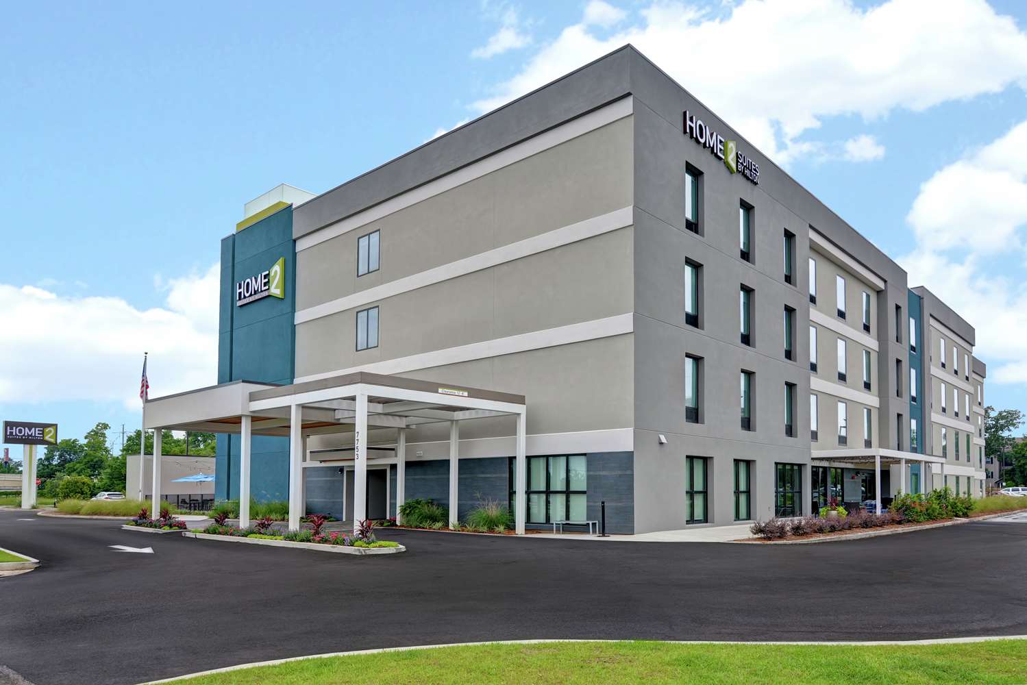 Фото Home2 Suites by Hilton Pensacola I-10 at North Davis Hwy