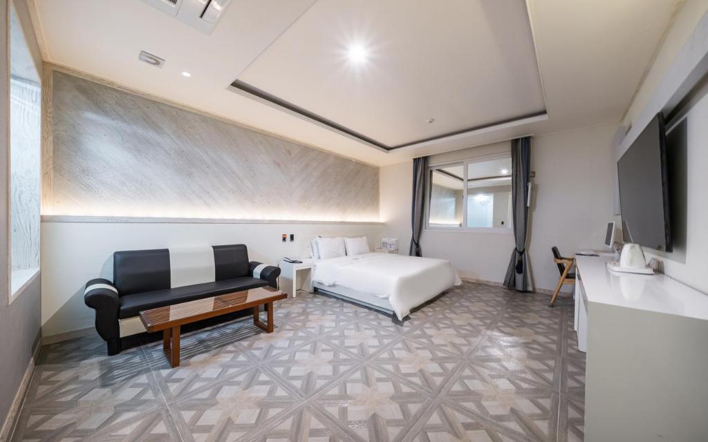 Фото Top Hotel