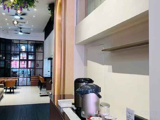 Фото 14 Sathorn hotel