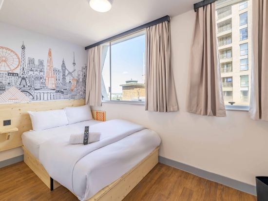 Фото EasyHotel London Croydon