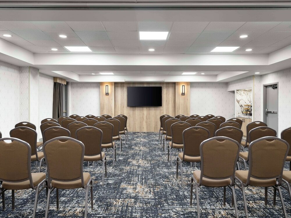 Фото Hyatt Place Kansas City/Overland Park/Metcalf