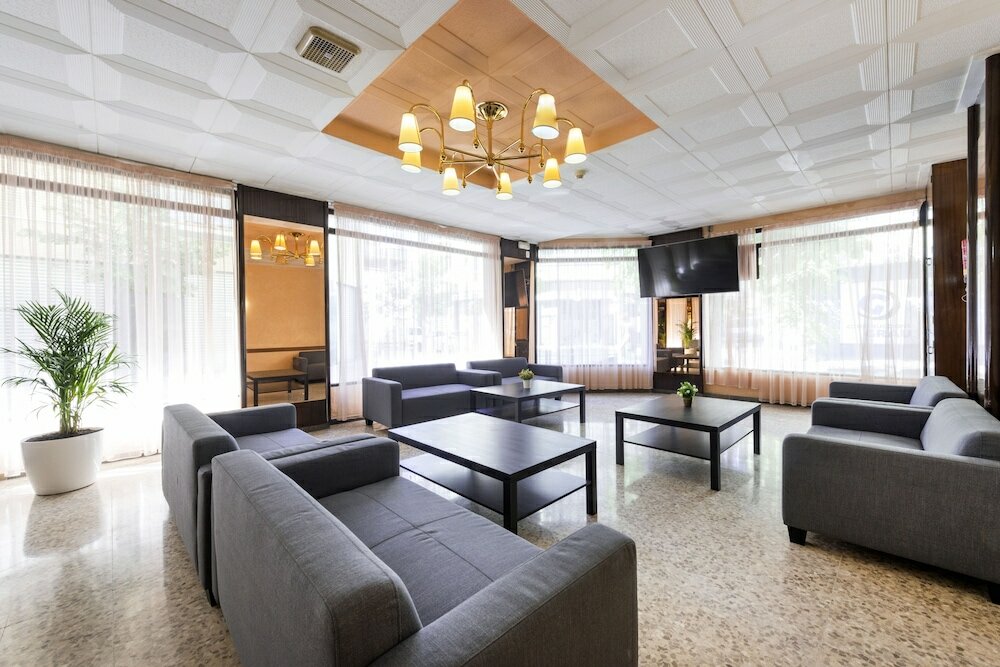 Фото Marisol Hotel