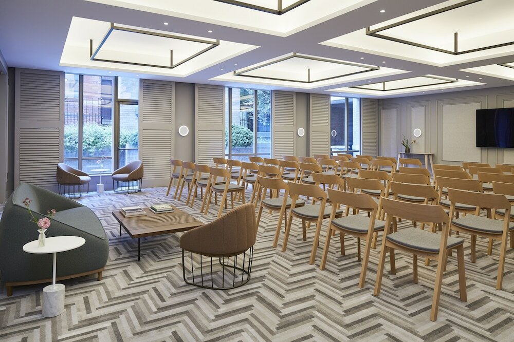 Фото Kimpton Saint George Hotel