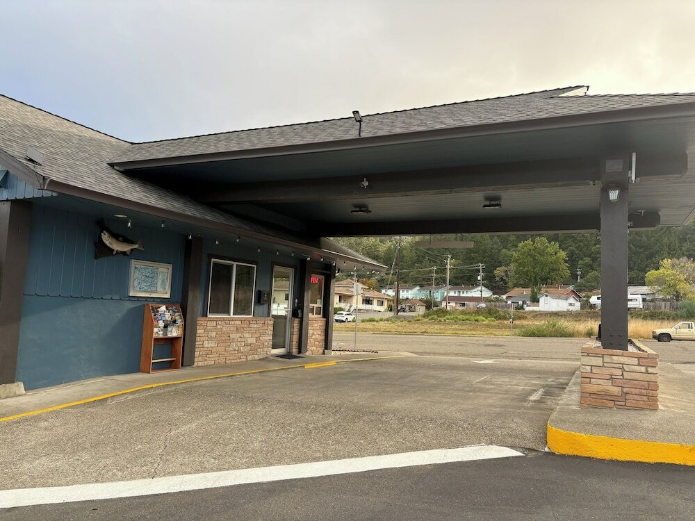 Фото Motel Garberville