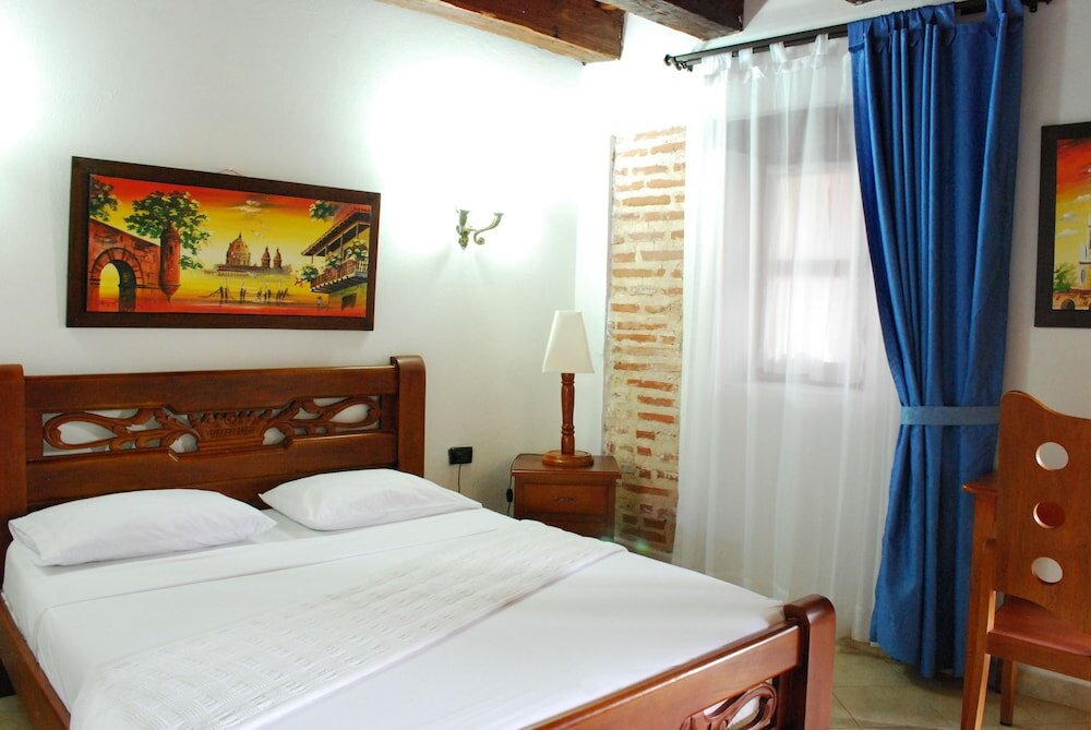 Фото Hotel Don Pedro de Heredia