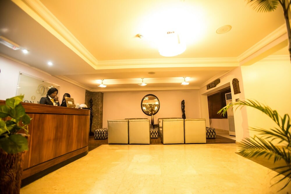 Фото Hotel Bon Voyage