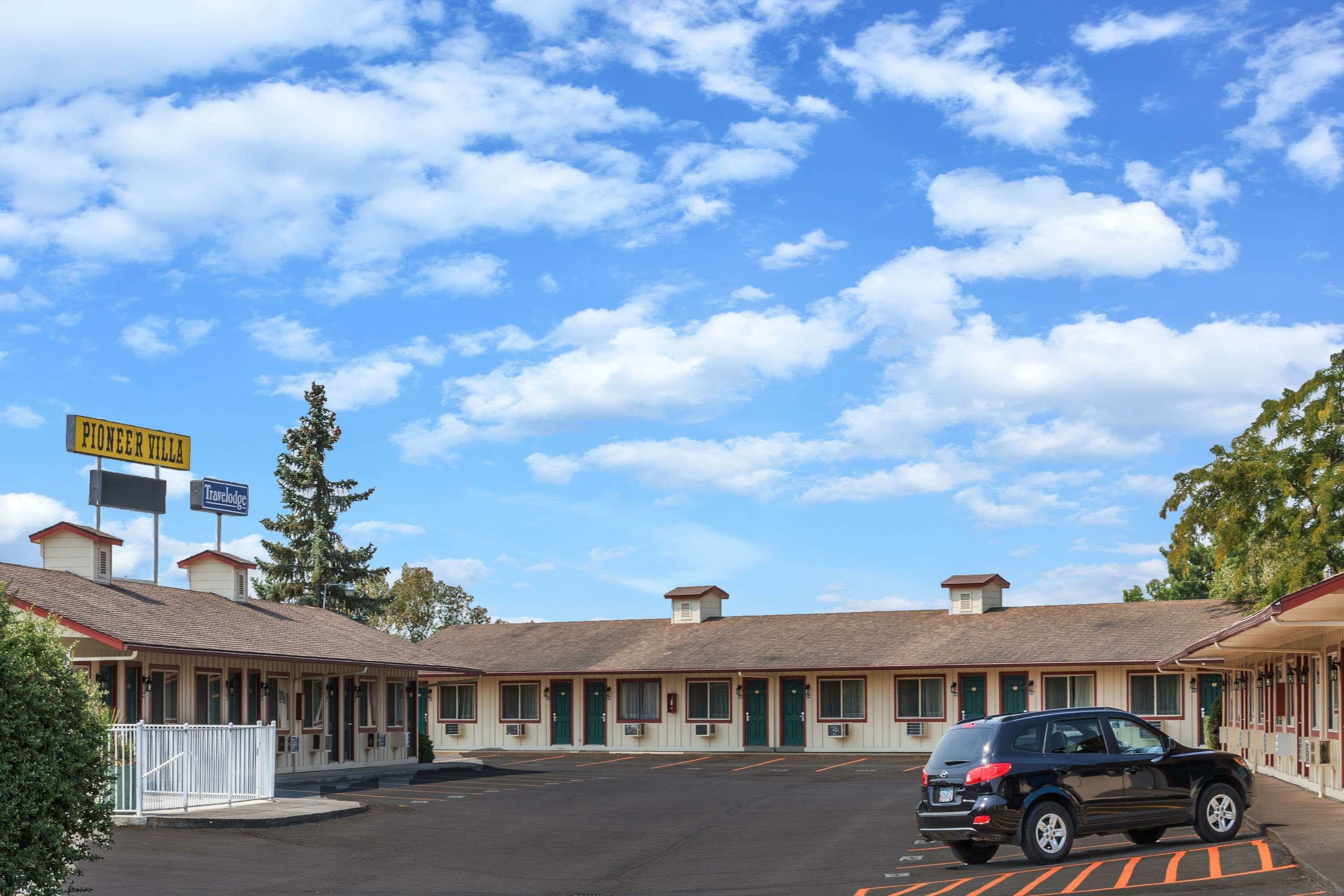 Фото Travelodge by Wyndham Pioneer Villa