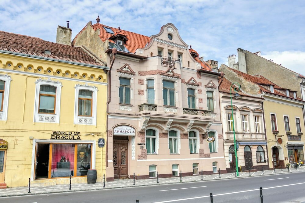 Фото Residence Central Annapolis