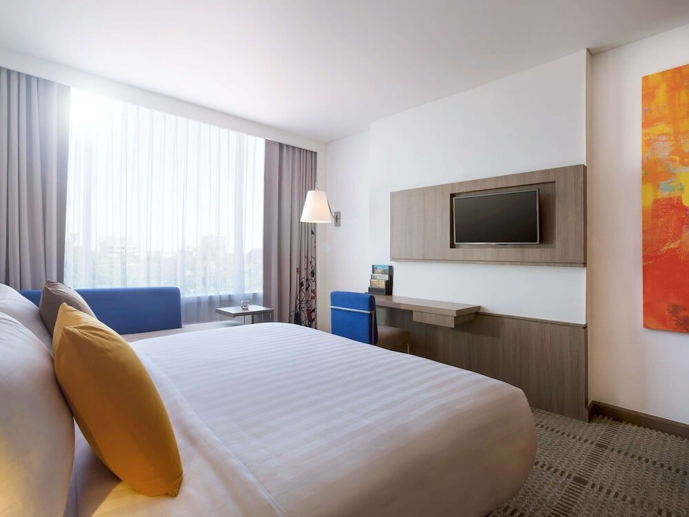 Фото Novotel Makassar Grand Shayla
