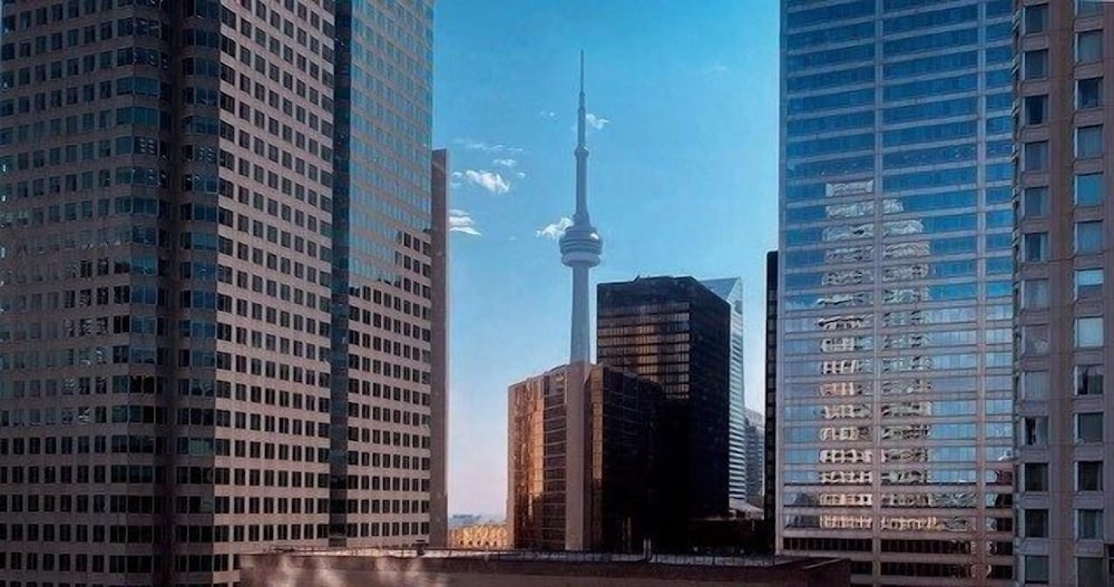 Фото Executive Hotel Cosmopolitan Toronto