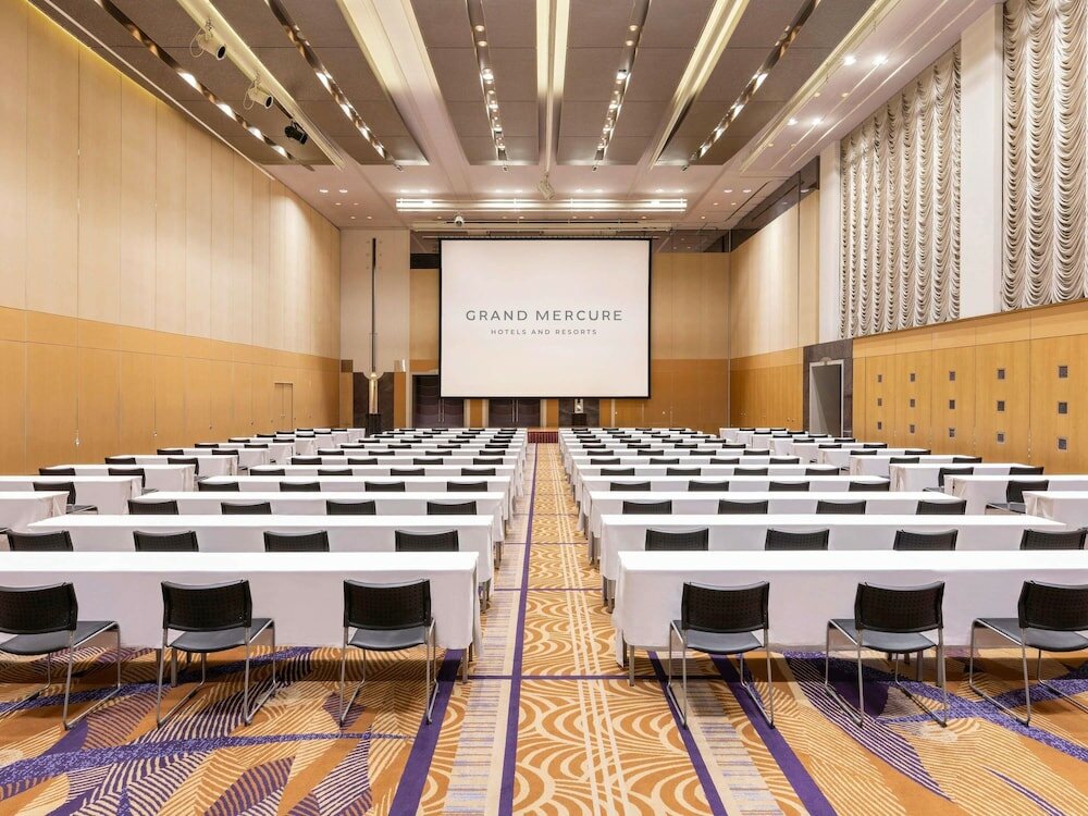 Фото Grand Mercure Sapporo Odori Park